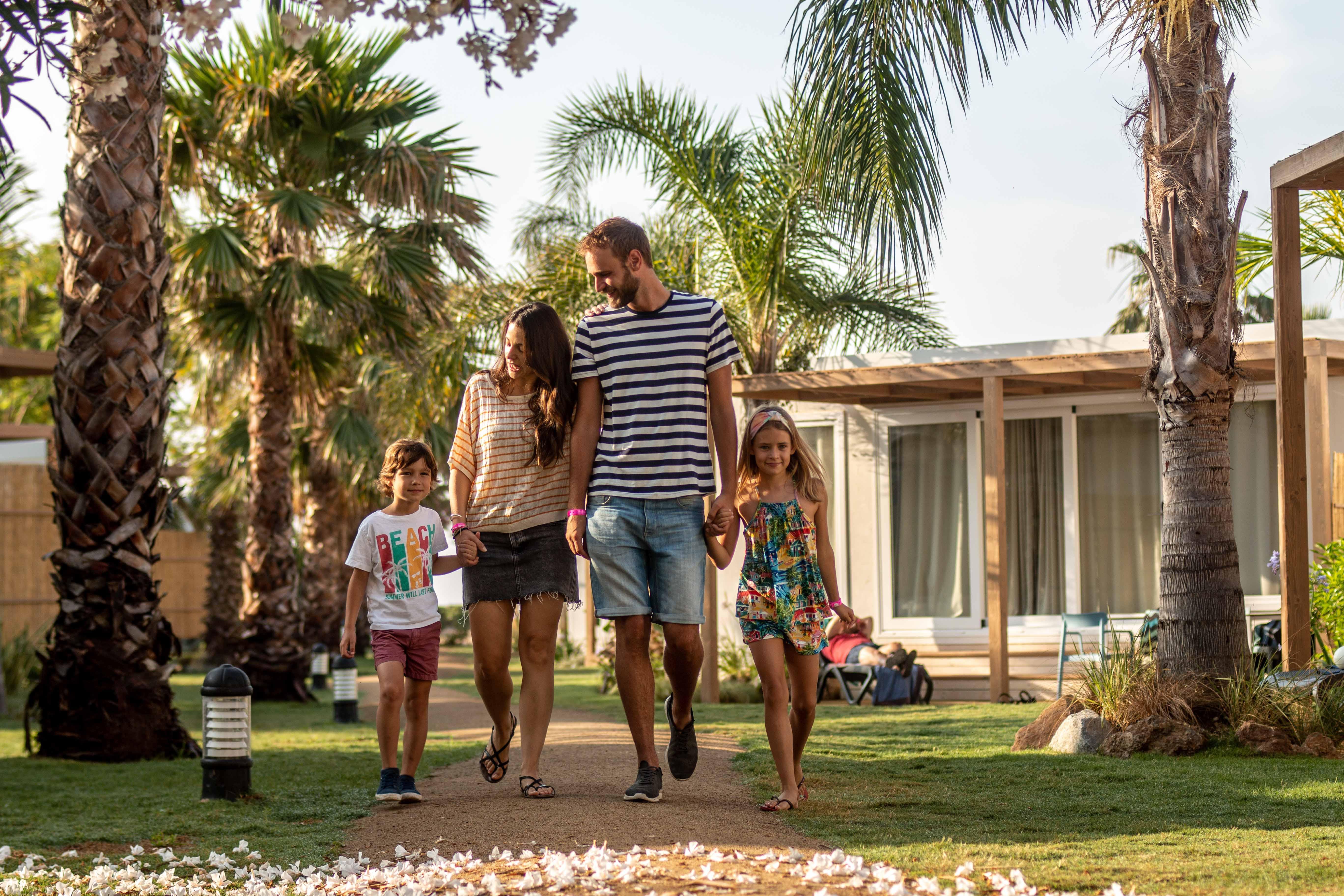 Alannia Els Prats Otel Mont-roig del Camp Dış mekan fotoğraf